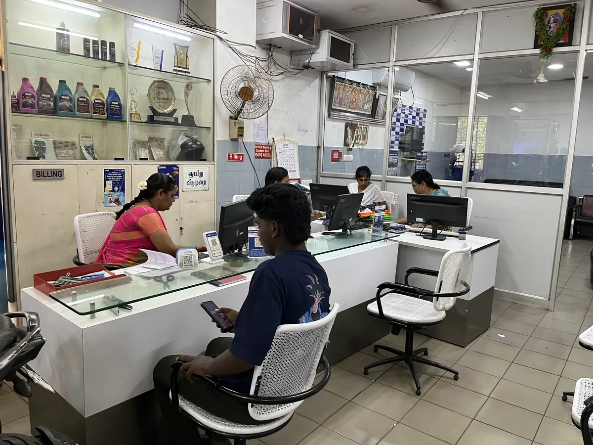 Yamaha Service Center Arapalayam Madurai Workshop Bay