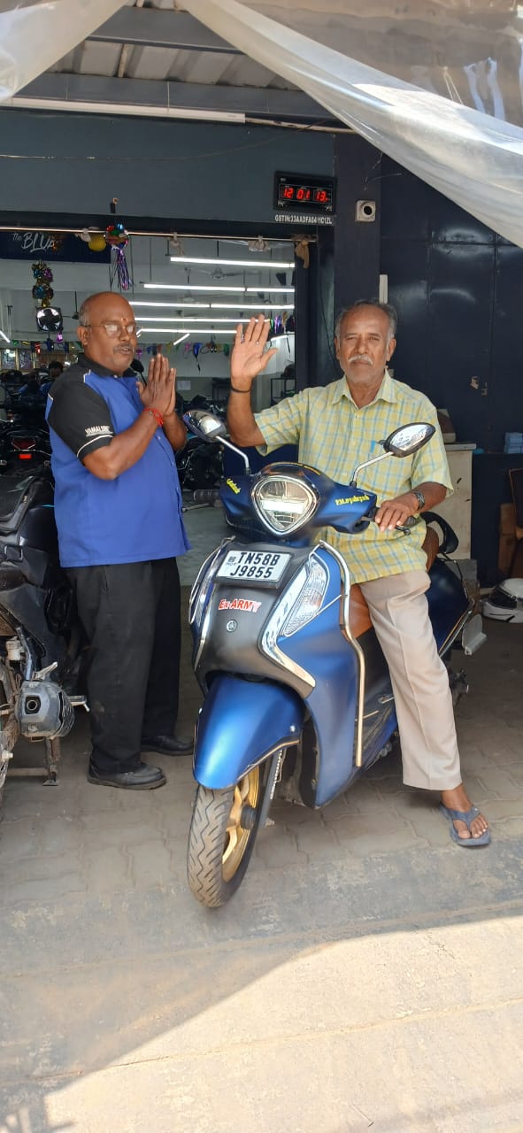 Yamaha Service Workshop Bays Interior Kochadai Madurai